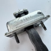Ограничитель двери Ford Mustang 15-22 FR3Z-6323552-B Ограничитель двери Ford Mustang 15-22 FR3Z-6323552-B