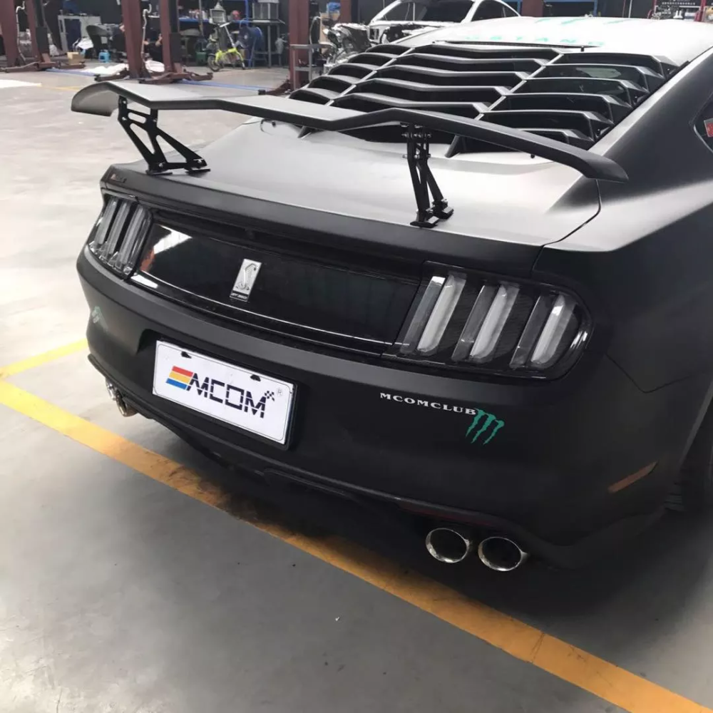 Задний спойлер на Ford Mustang GT500, 2015-2023