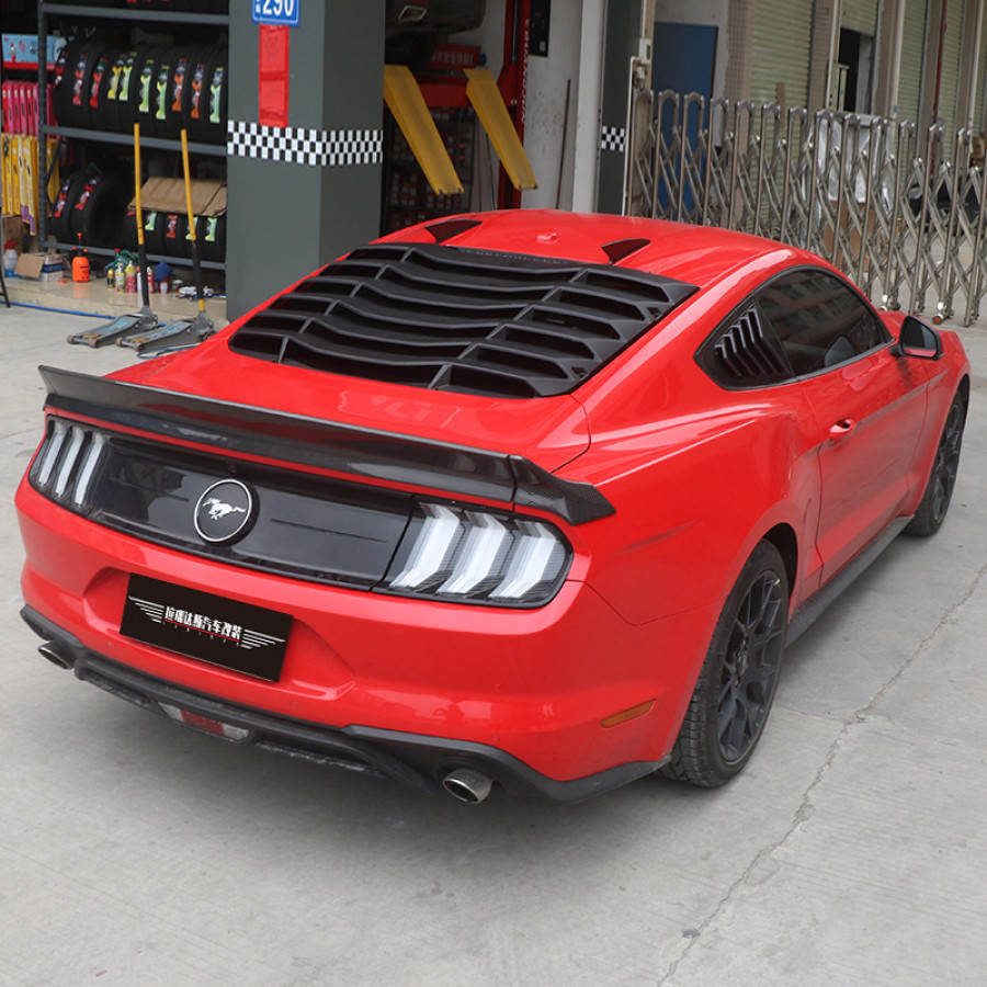 Задний спойлер на Ford Mustang LB, 2015-2023
