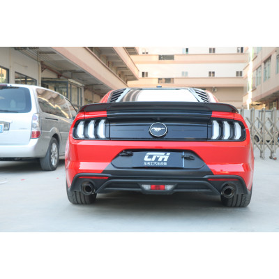 Задний спойлер на Ford Mustang GT350, 2015-2023