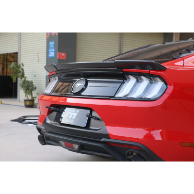 Задний спойлер на Ford Mustang, 2015-2023