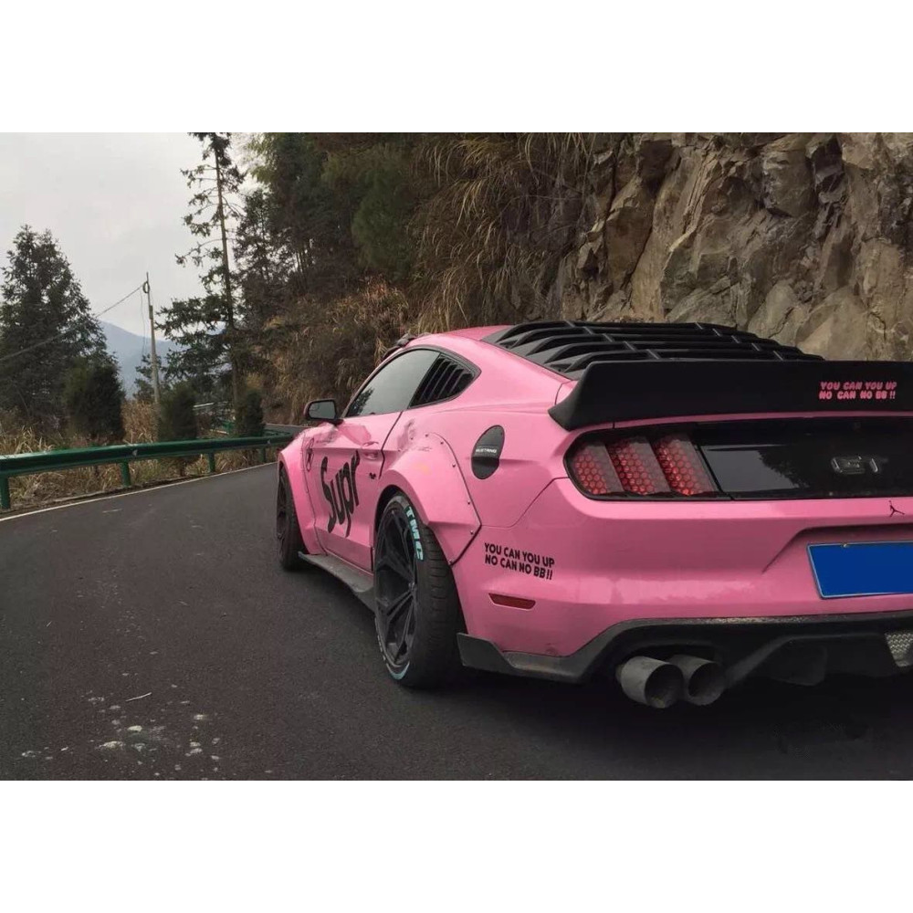 Задний спойлер на Ford Mustang GT500, 2015-2023