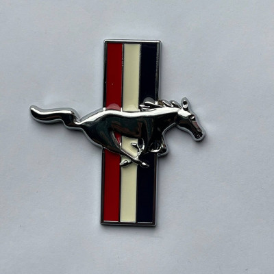 Шильдик Ford Mustang Серебряный металлический (пара)