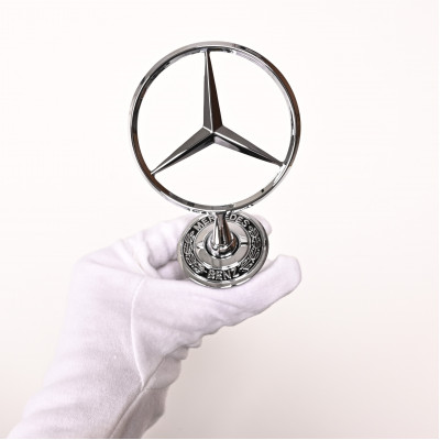 Эмблема / шильдик капота прицел Mercedes-Benz