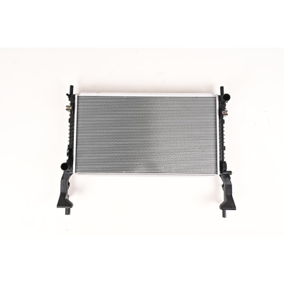 Радиатор охлаждения Ford Mustang 15+ TYC