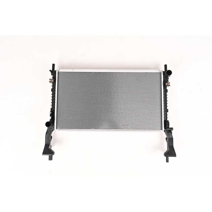 Радиатор охлаждения Ford Mustang 15+ TYC