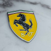Шильдик Ferrari металлический Желтый Шильдик Ferrari металлический Желтый