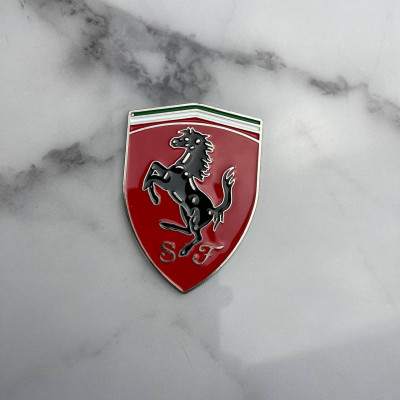 Шильдик Ferrari металлический Красный