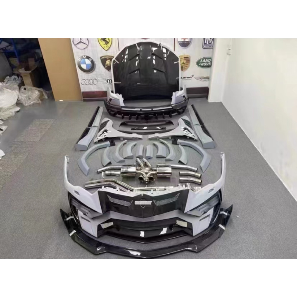 Полный обвес на lamborghini urus mansory
